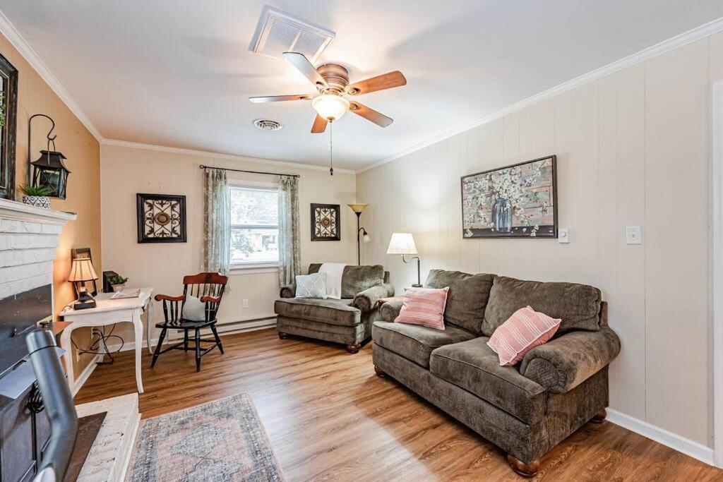 Kelly'S Comfortable Quinton Home Zewnętrze zdjęcie