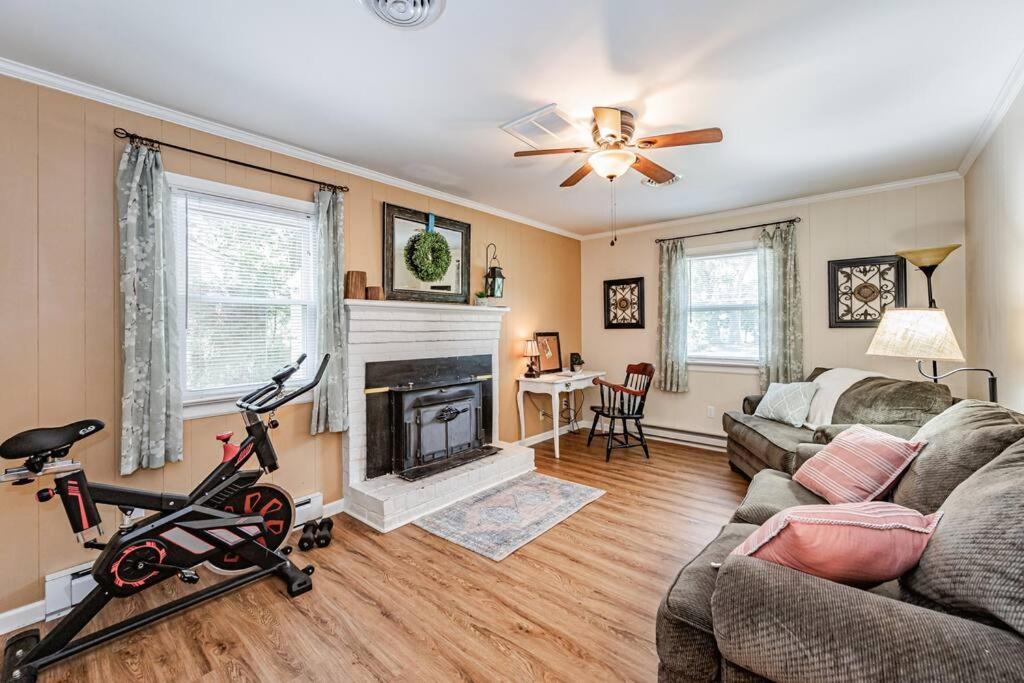 Kelly'S Comfortable Quinton Home Zewnętrze zdjęcie